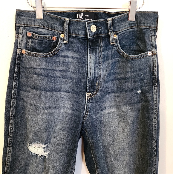 Womens Gap Denim Cigarette Jeans High Rise Distressed Raw Hem Size 28/6 - Picture 3 of 11